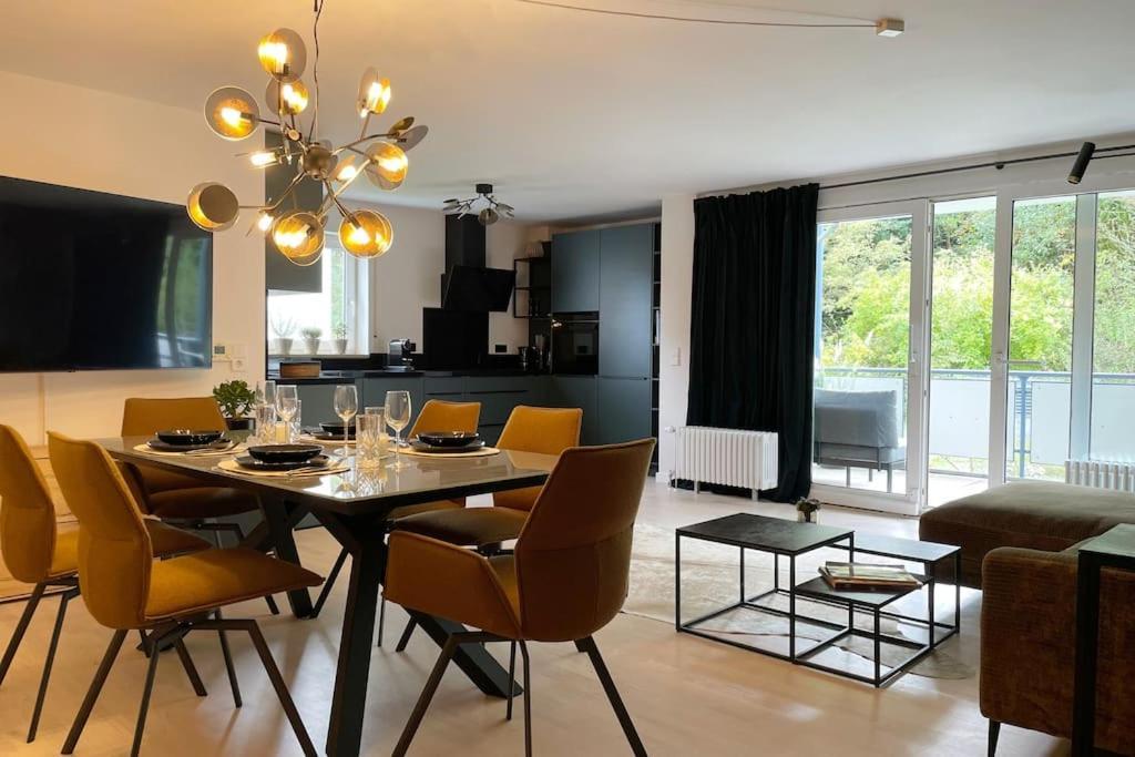 Grafschafft Angenehmes Wohnen - Ferienwohnung Mit 2 Schlafzimmern Пірна Екстер'єр фото